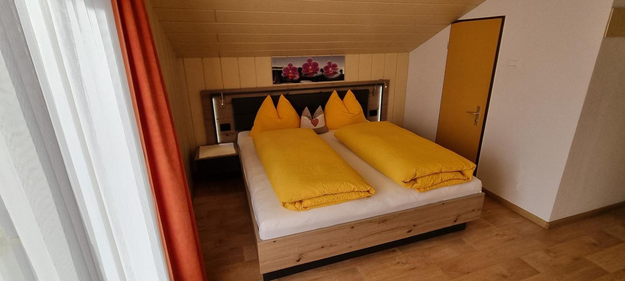 Garni Helfer Panzió Dobbiaco Kültér fotó